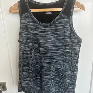 Tek Gear Razorback Top Women's Large